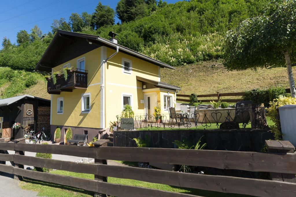 Ferienhaus Christine Taxenbach Εξωτερικό φωτογραφία