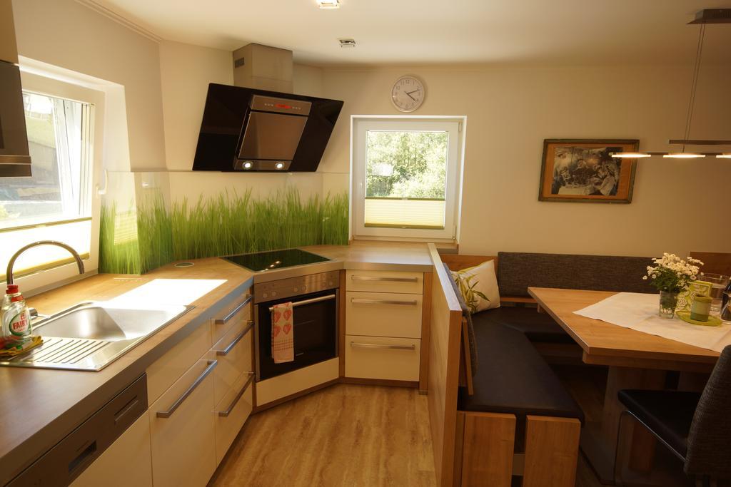 Ferienhaus Christine Taxenbach Εξωτερικό φωτογραφία