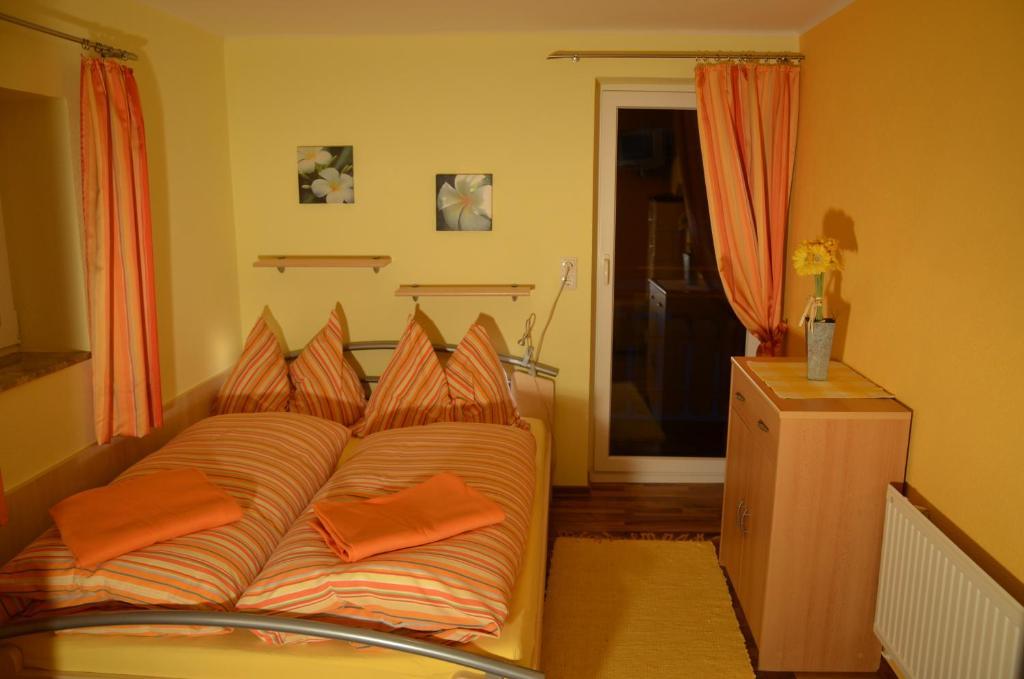 Ferienhaus Christine Taxenbach Εξωτερικό φωτογραφία